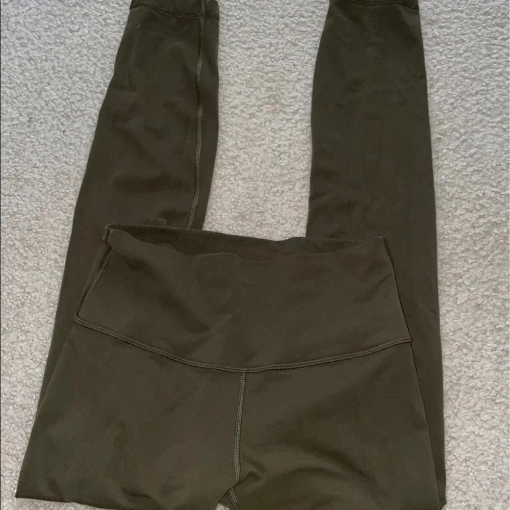Lululemon wunder unders size 2
